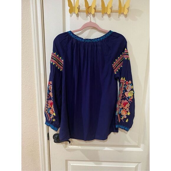 NWT Solitaire Embroidered Sleeve Pullover Blouse - Picture 6 of 6